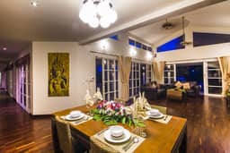 4-Bedroom Villa — Bang Rak — photo 6