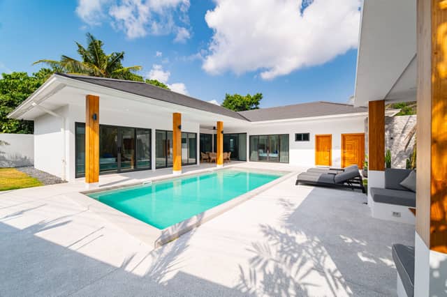 3-Bedroom Villa — Maenam