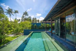2-Bedroom Luxury Pool Villa with Private Pool & Tropical Garden — photo 6