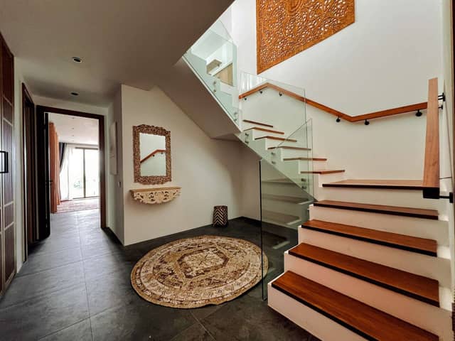 Modern 4-Bedroom Sea View Villa in Plai Laem — photo 2