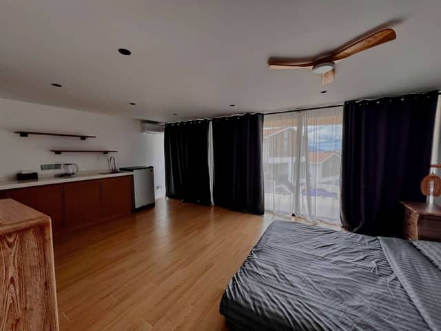 Modern 4-Bedroom Sea View Villa in Plai Laem — photo 3