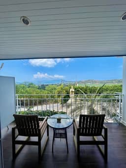 Fully Managed Seaview Condominium in prime location — photo 5
