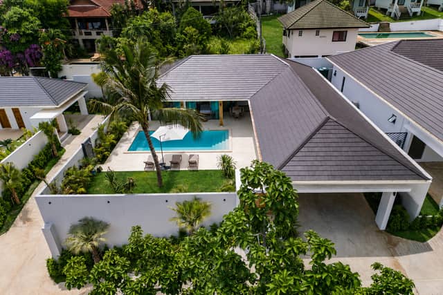 Three-bedroom pool villa for sale in Lamai, Koh Samui