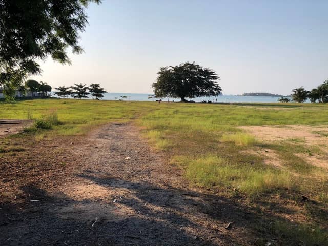 Exclusive 5 Rai Beachfront Plot in Plai Laem — photo 2