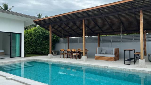 Modern Fully Furnished 2-Bedroom Villa with Large Private Pool in Maenam