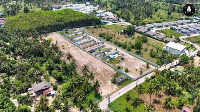Land for sale 2 million baht. Land size 400 Sqm. Located in Mae Nam Soi 2. — photo 2