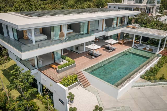 Sea-View 5-Bedroom Villa — North Chaweng