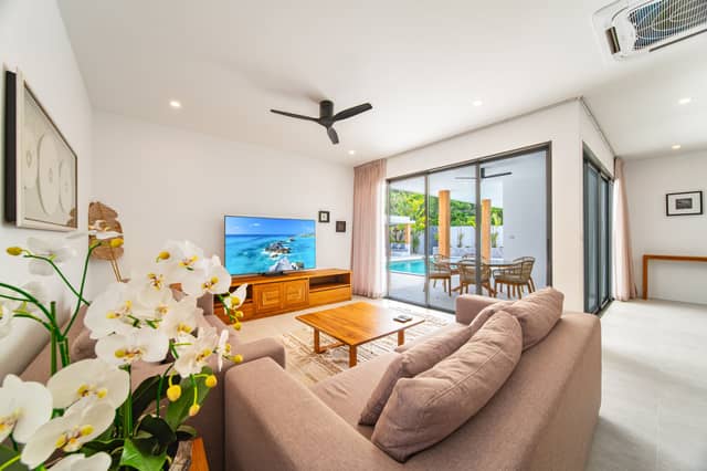 3-Bedroom Villa — Maenam — photo 2