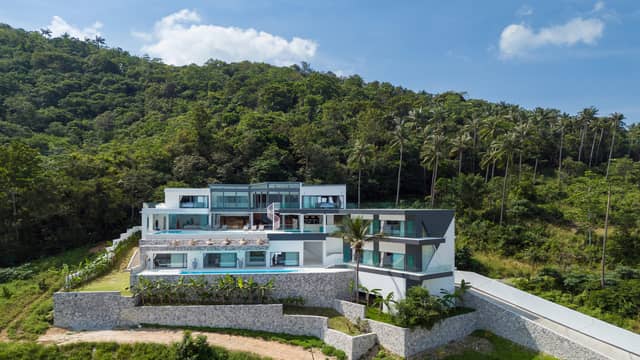 9-Bedroom Villa — Bang Po