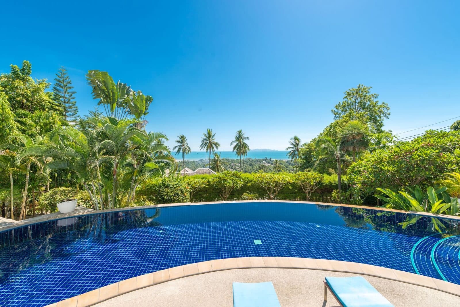 4-Bedroom Villa — Nathon — Outside the circuit of the eastern beaches
