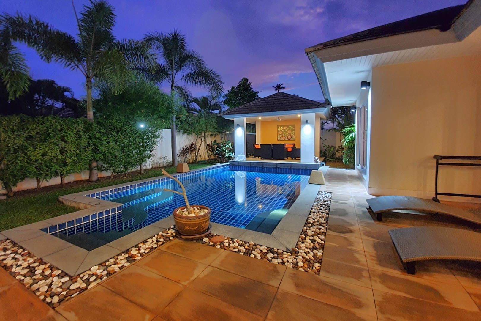2-Bedroom Villa — Lipa Noi — Water that belongs to the house alone