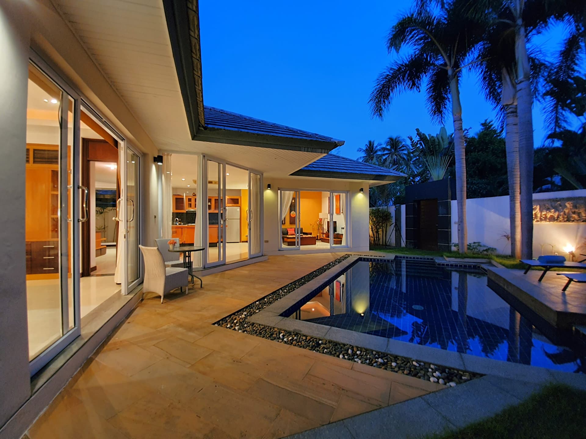 1-Bedroom Villa — Lipa Noi — Bright and open, built for two