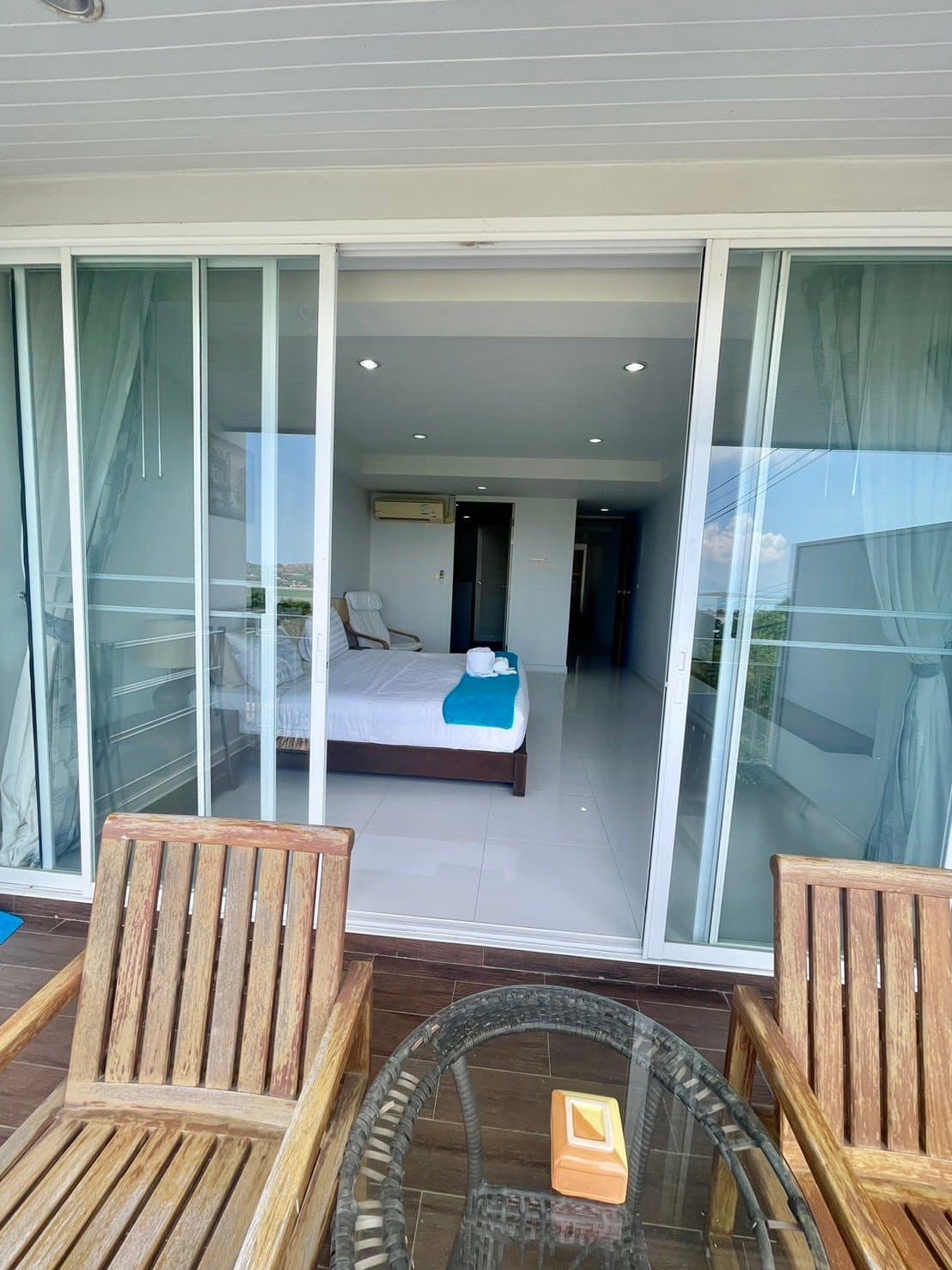 Fully Managed Seaview Condominium in prime location — Bedroom with its own balcony