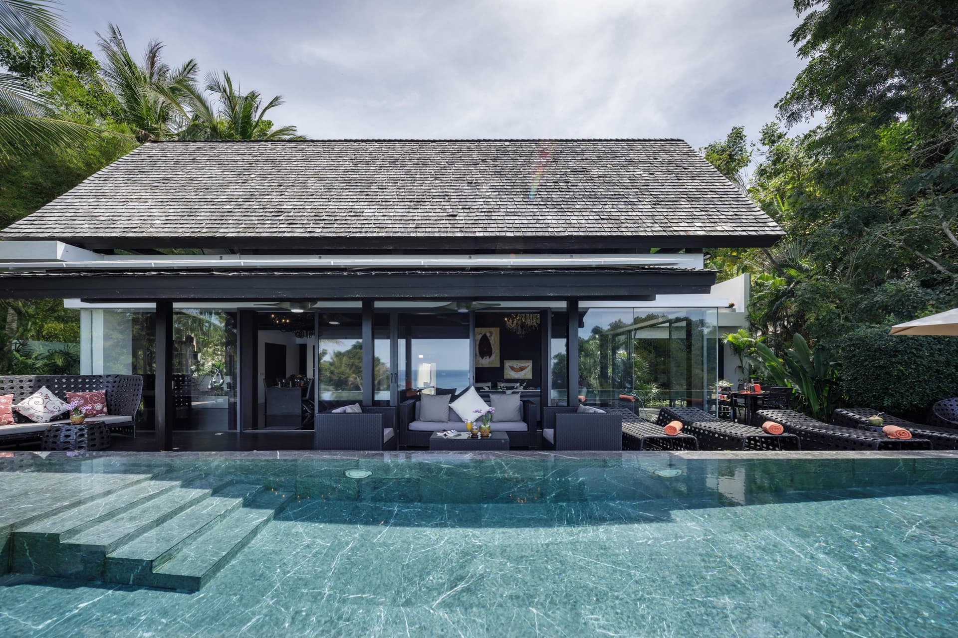 Sea-View 3-Bedroom Villa — Kamala — A private pool along the deck