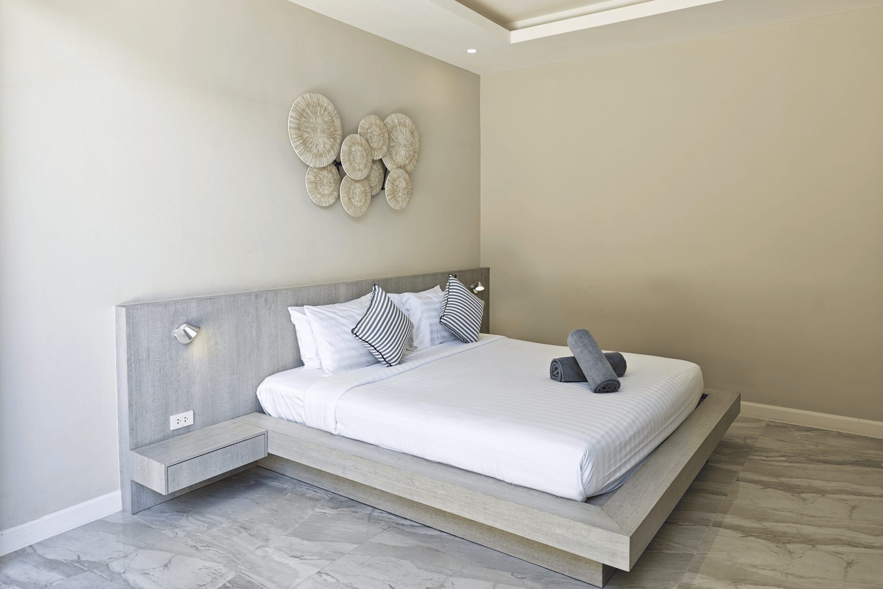 3-Bedroom Villa — Chaweng Noi — Three hundred and sixty-four metres